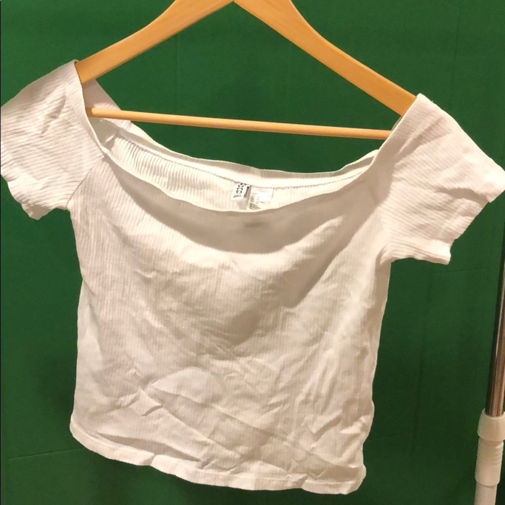 Off the shoulder white cropped top